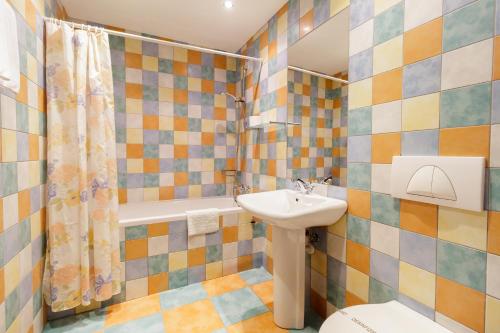 Hotel Ondras z Beskyd tesisinde bir banyo