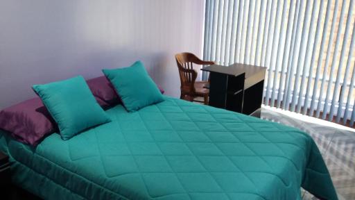 Edificio Parque Real Habitación con baño privado - Housity
