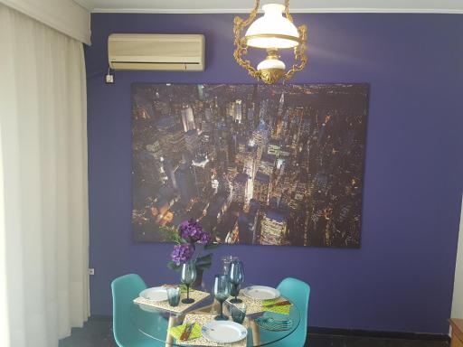 Superb Athenian Nest - Housity