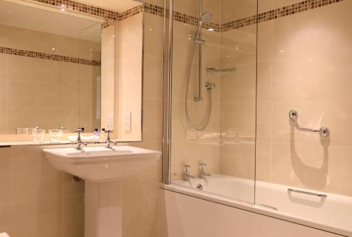 Macdonald Forest Hills Hotel & Spa - Housity