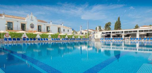 Globales Pueblo Andaluz - Housity