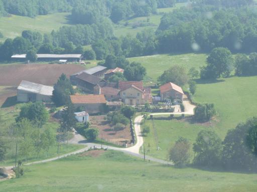 L'Auberge La Source de Peyssou - Housity