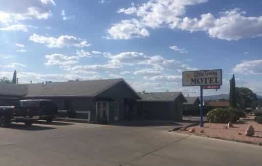 Little Daisy Motel - Housity