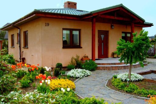 Dom noclegowy ORIENT - Housity