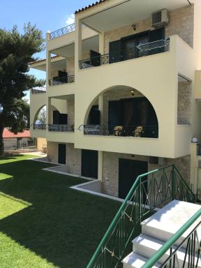 Skiron Studios - Housity