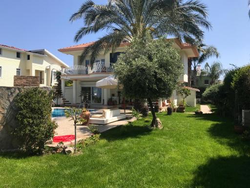 Villa Lale - Housity