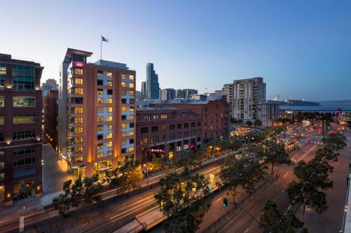 Hotel Via - Housity