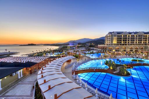 Sunis Efes Royal Palace Resort & Spa - Housity