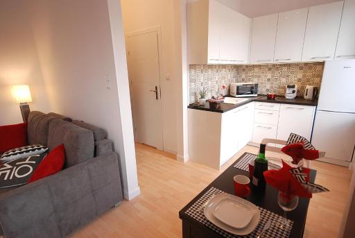 Nowy Apartament Wilcza - Housity