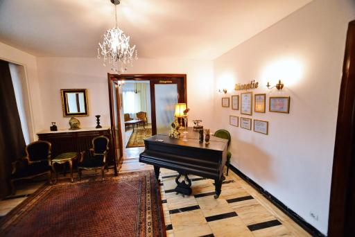 Casa Negustorului - Housity