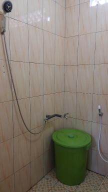 Penginapan Yarits - Housity