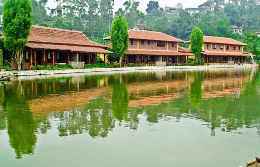 Puri Sakanti Nature Family Resort - Housity