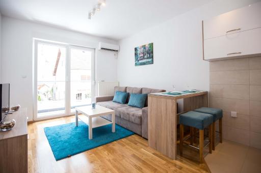 Jelena Apartment - Housity