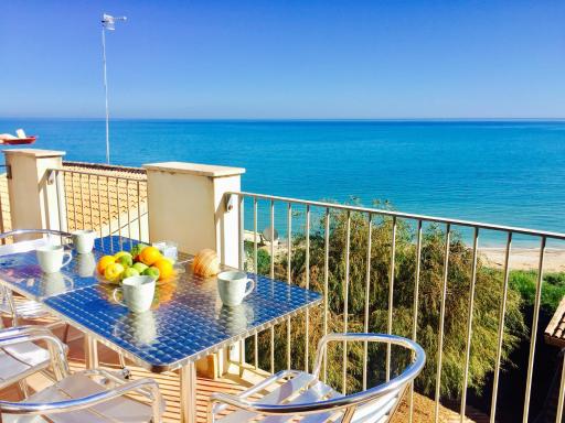 Lumia by KlabHouse - Housity