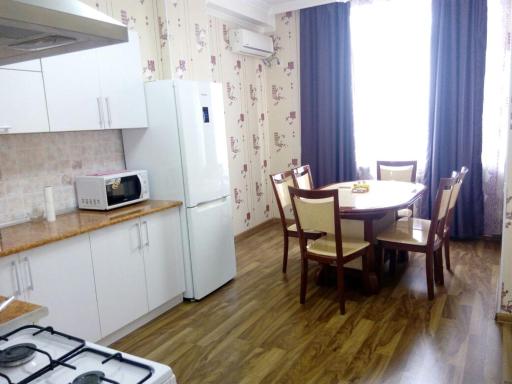 Bishkek Maximus Apartament 2 - Housity