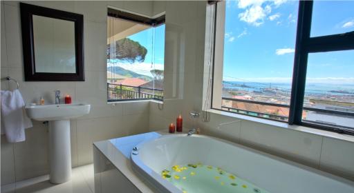 Star Apartments - Housity