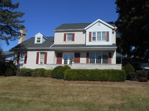 West Ridge Bed & Breakfast - Housity