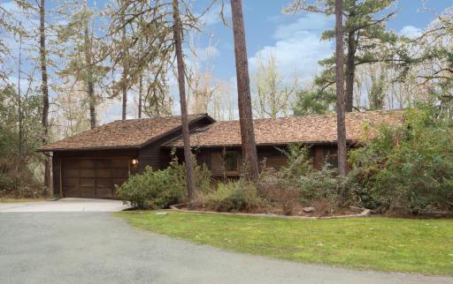 The River House - Housity