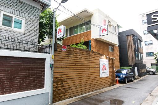 Hongdae Style Guesthouse - Housity