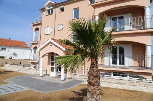 mk | Apartments Nin - Housity