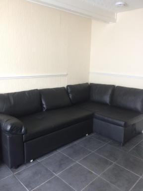 Bumble Bee Cottage - Housity