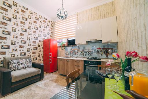 Walk Everywhere! - Housity