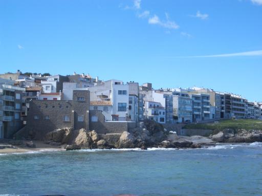 L' Escala centre la Platja - Housity
