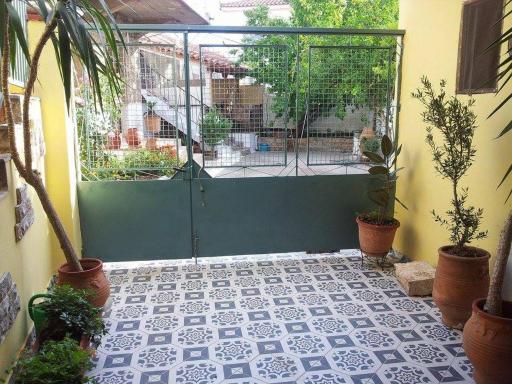 Eftopia Martino Pansion - Housity