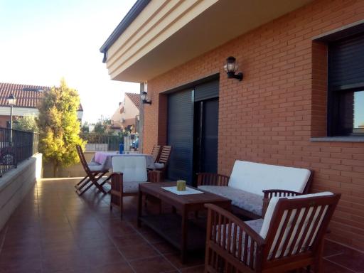 Chalet Miralles - Housity