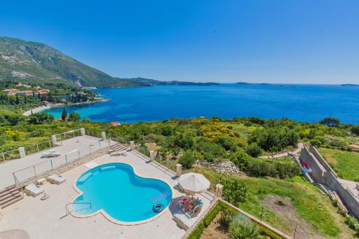 Apartments Marnic - Housity