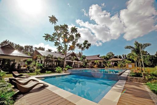 Rose Villas Resort - Housity