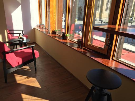 Liberty Square Apartments - Housity