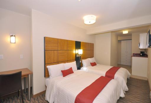 Hotel Five44 - Housity