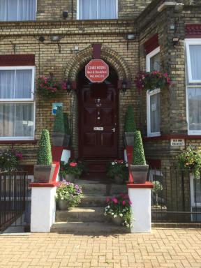 Clare House - Housity