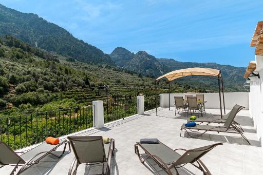 Town House Cas Decu - Housity