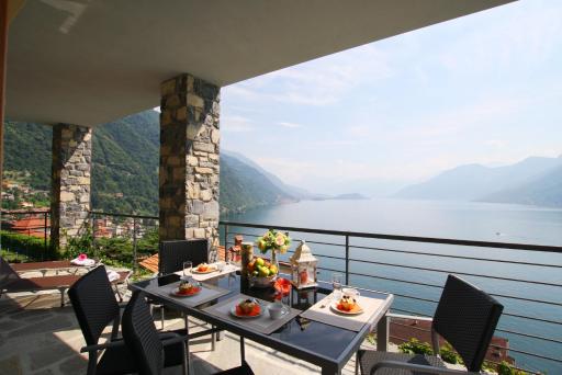 Oleandri Dream - Housity