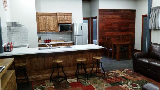 Eagle Foundry Bed & Breakfast - Housity