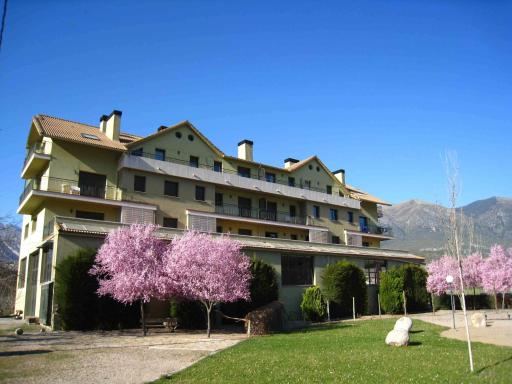 Apartamentos Naspún - Housity