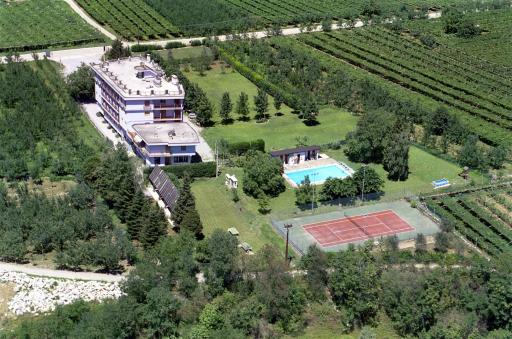 Aktiv Hotel Eden - Housity