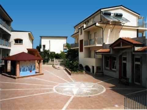 Aquamarine Residence - Housity