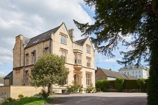 Cotswold Grange - Housity