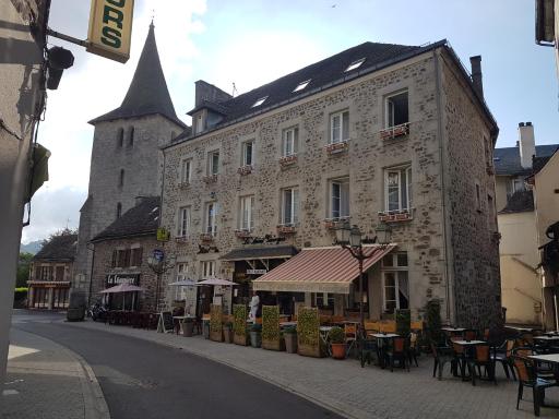 Hotel Le Saint Georges - Housity