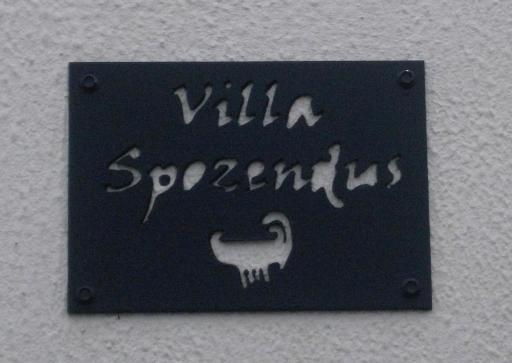 Beachfront Villa Spozendus - Housity