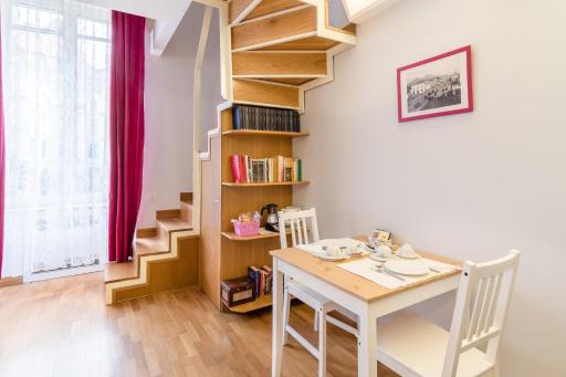CasAlice Mini Apartments Napoli - Housity