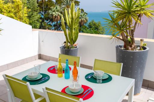 Atico del MARQUES free parking by Cadiz4Rentals - Housity
