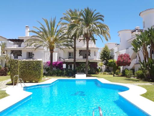 Los Naranjos close to Puerto Banus - Housity