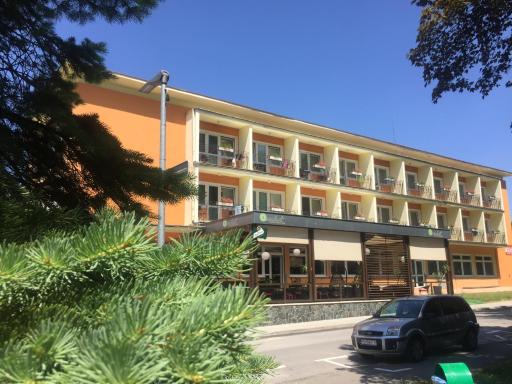 Hotel Rezident - Hizvo