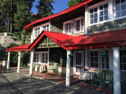 Birdwood Cottages - Housity