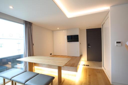 Angel Hotel - Housity