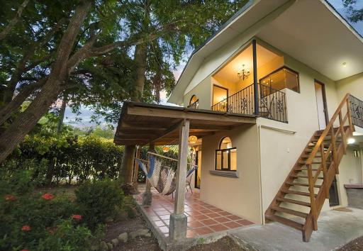 Pura Vida House Cabo Blanco - Housity